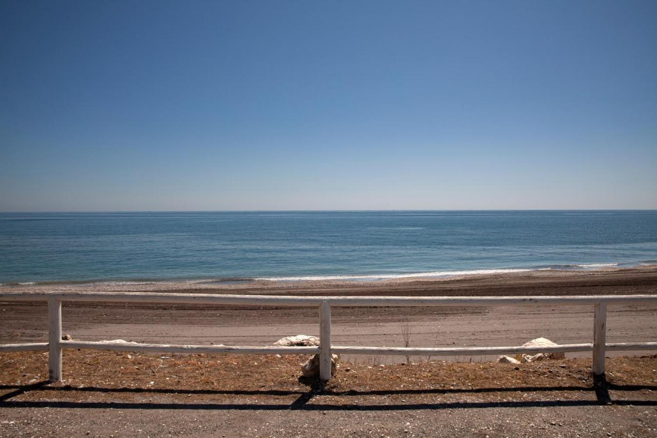 Sunny Beach Apartment In Calaceite Torrox Exteriör bild